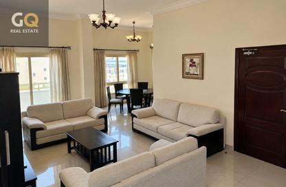 Apartment - 3 - 3 for rent in Al Juffair - Capital Governorate