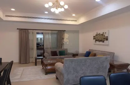Apartment - 2 Bedrooms - 2 Bathrooms for rent in Sanabis - Manama - Capital Governorate