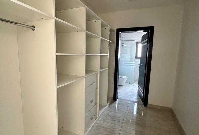 52726805 - Property Image 3