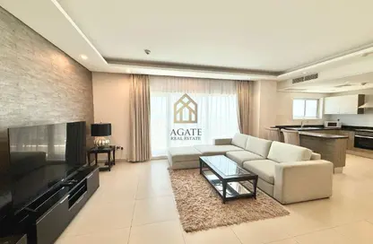 شقة - 2 غرف نوم - 3 حمامات للايجار في شارع أمواج - أمواج - المحرق