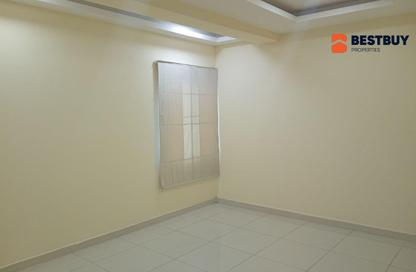 Apartment - 2 Bedrooms - 2 Bathrooms for rent in Hidd - Muharraq Governorate