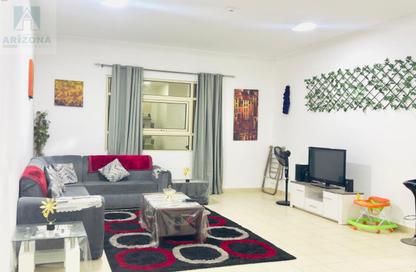 Apartment - 2 Bedrooms - 2 Bathrooms for rent in Al Juffair - Capital Governorate