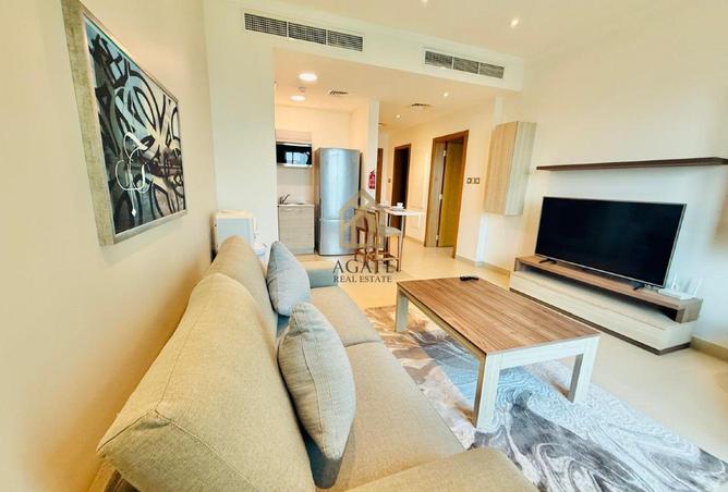 993753 - Property Image 2