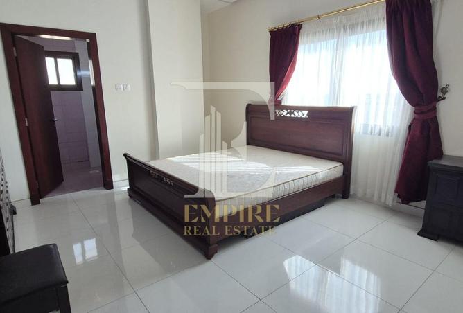 993594 - Property Image 2