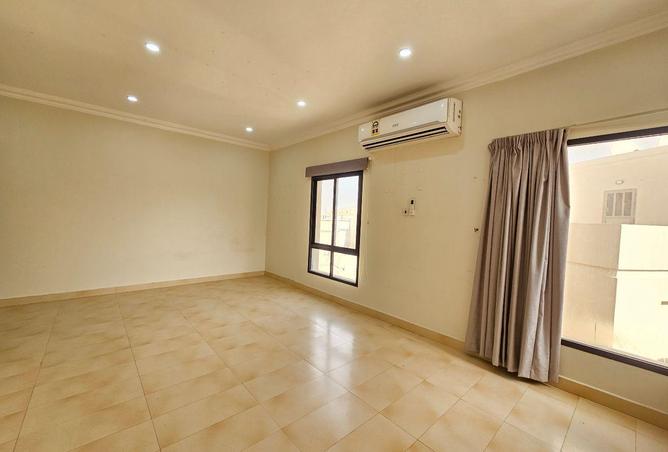 996490 - Property Image 3