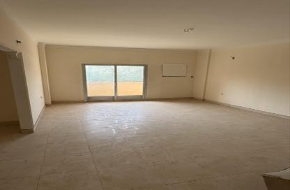 Apartment - 3 Bedrooms - 2 Bathrooms for rent in Mahooz - Manama - Capital Governorate