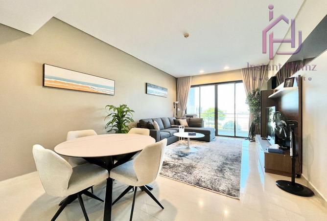 987958 - Property Main Image