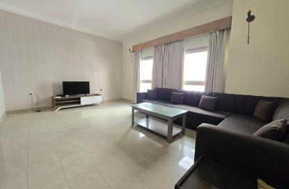 Apartment - 2 Bedrooms - 2 Bathrooms for rent in Al Juffair - Capital Governorate