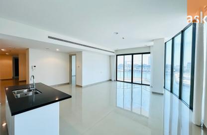 Apartment - 3 Bedrooms - 5 Bathrooms for rent in Reef Island - Capital Governorate