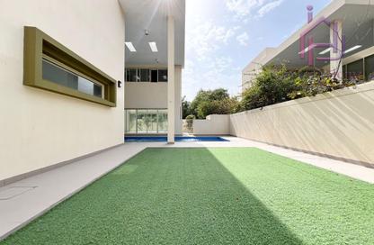 Villa - 5 Bedrooms - 5 Bathrooms for rent in Janabiya - Northern Governorate