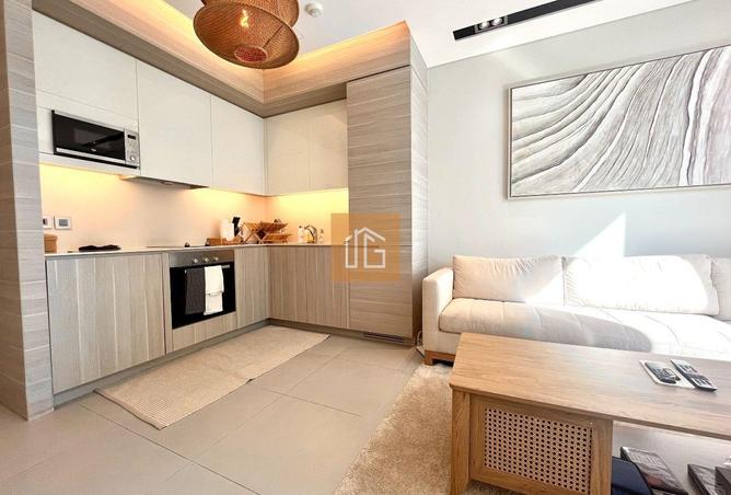RENTED / FONTANA INFINITY / STRONG RETURNS - View 3