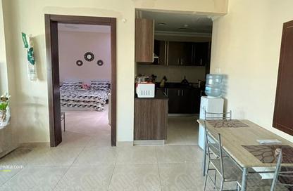 Apartment - 1 Bedroom - 2 Bathrooms for sale in Al Juffair - Capital Governorate