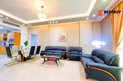 Apartment - 2 Bedrooms - 2 Bathrooms for rent in Al Juffair - Capital Governorate