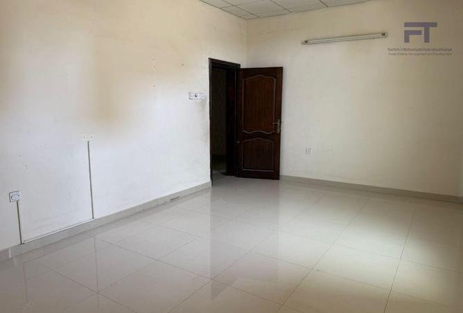 54206497 - صورة العقار 3