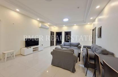 Apartment - 3 Bedrooms - 3 Bathrooms for rent in Al Juffair - Capital Governorate