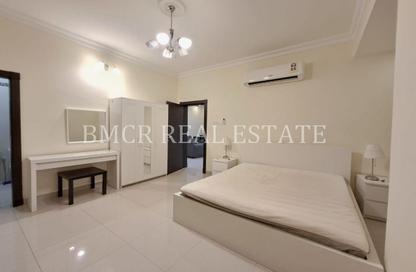 Apartment - 3 Bedrooms - 3 Bathrooms for rent in Al Juffair - Capital Governorate
