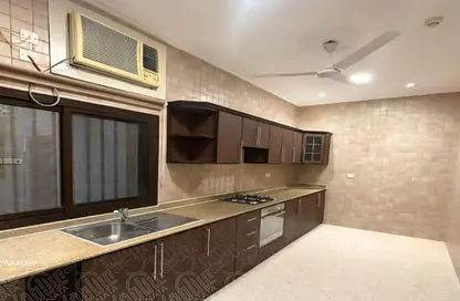 Apartment - 2 Bedrooms - 2 Bathrooms for sale in Jeblat Hebshi - Northern Governorate