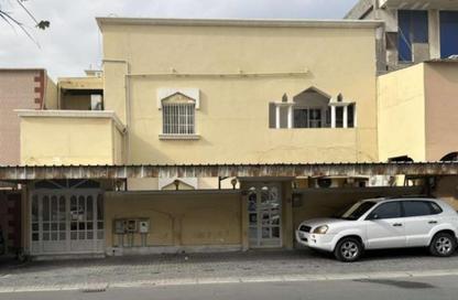 Townhouse - 7+ Bedrooms - 7+ Bathrooms for sale in Isa Town - Central Governorate