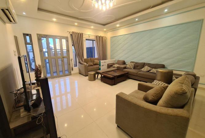 51204122 - Property Image 3