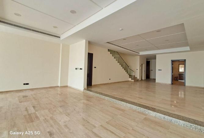 52489226 - صورة العقار 3