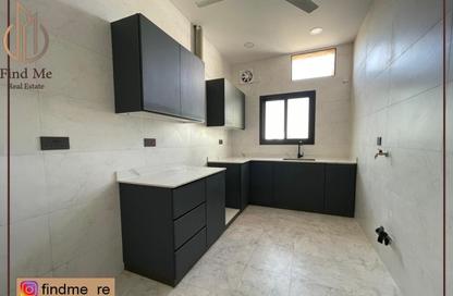 Apartment - 3 Bedrooms - 2 Bathrooms for rent in Galali - Muharraq Governorate