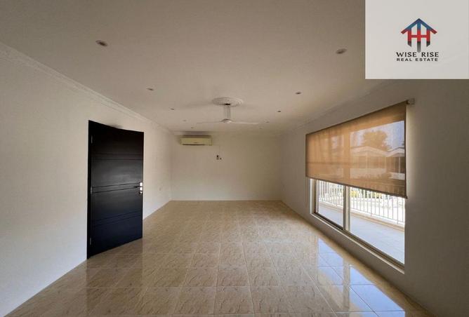 53601209 - Property Main Image