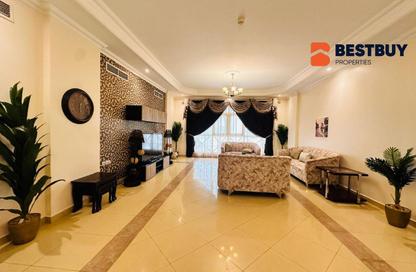Apartment - 3 Bedrooms - 3 Bathrooms for rent in Al Juffair - Capital Governorate