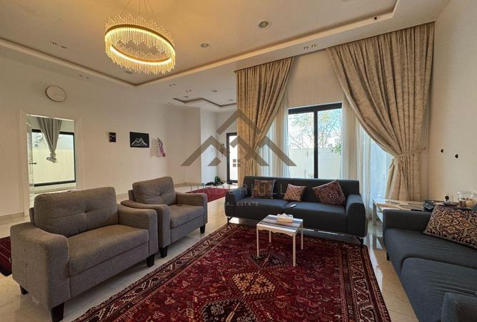 54425087 - Property Image 2