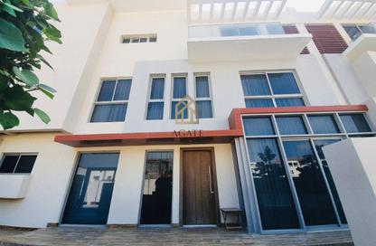 Villa - 4 - 6 for rent in Amwaj Avenue - Amwaj Islands - Muharraq Governorate