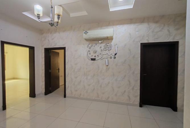 56038467 - Property Image 2