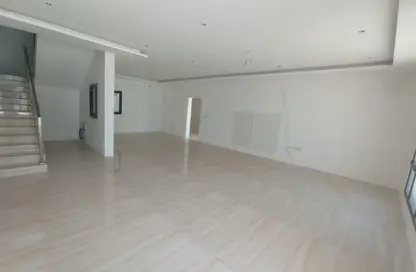 Villa - 4 Bedrooms - 6 Bathrooms for sale in Sadad - Northern Governorate