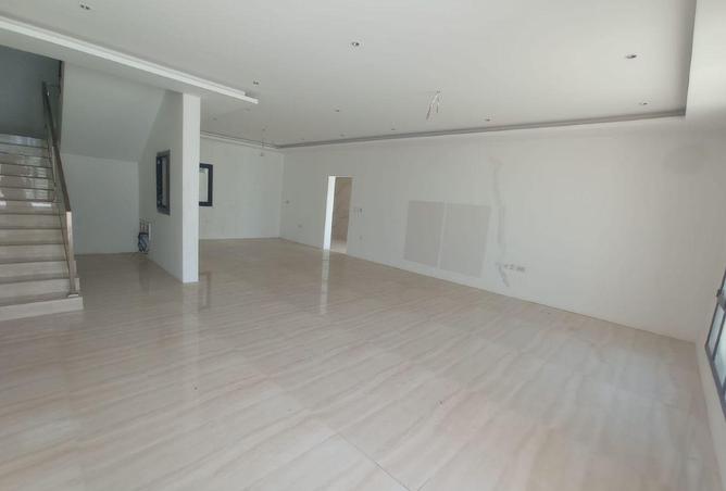 52489259 - Property Main Image