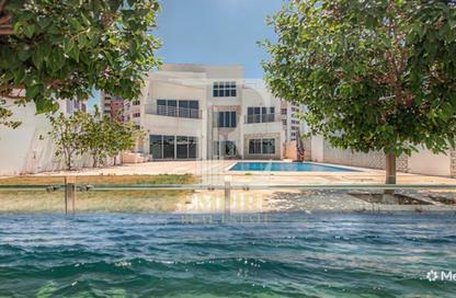 Villa - 5 Bedrooms - 6 Bathrooms for rent in Amwaj Islands - Muharraq Governorate