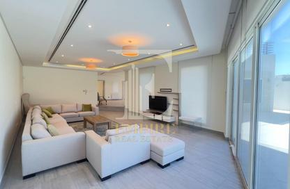 Villa - 5 Bedrooms - 6 Bathrooms for rent in Amwaj Islands - Muharraq Governorate