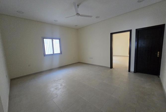 977124 - Property Image 3