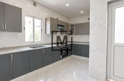 Villa - 6 - 7 for sale in Galali - Muharraq Governorate