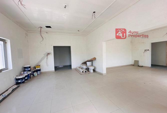 999216 - Property Image 3