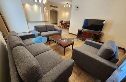 Apartment - 2 Bedrooms - 2 Bathrooms for rent in Sanabis - Manama - Capital Governorate