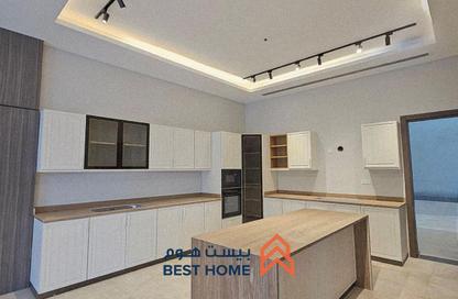 Villa - 4 Bedrooms - 6 Bathrooms for sale in Saar - Northern Governorate Villa - 4 Bedrooms - 6 Bathrooms for sale in Saar - Northern Governorate