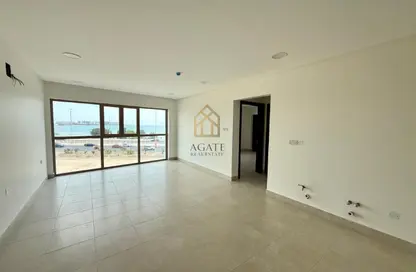 Office Space - 2 Bedrooms - 2 Bathrooms for rent in Galali - Muharraq Governorate