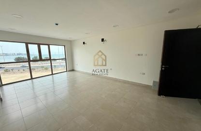 Office Space - Studio - 2 Bathrooms for rent in Galali - Muharraq Governorate