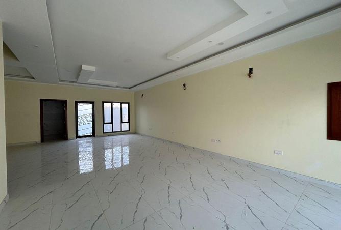 51638740 - صورة العقار 2