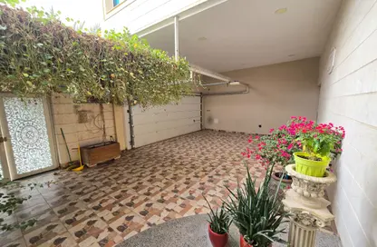 فيلا - 7 غرف نوم للايجار في الحد - المحرق