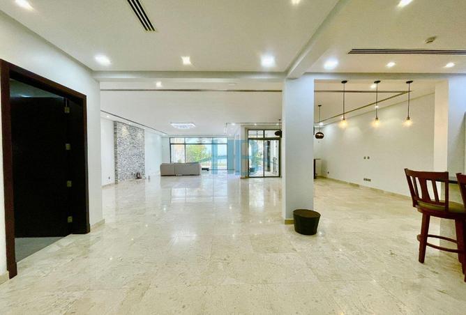 55802179 - Property Image 3