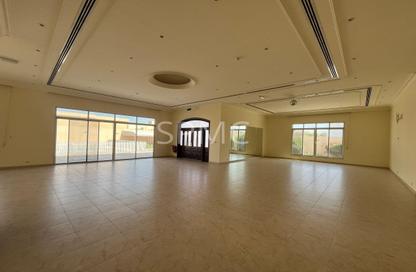 Villa - 3 Bedrooms - 5 Bathrooms for rent in Saar - Northern Governorate