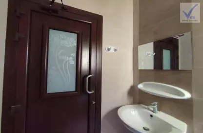 Apartment - 3 Bedrooms - 2 Bathrooms for rent in Jid Ali - Central Governorate