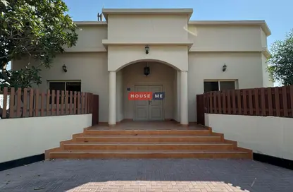 Villa - 4 Bedrooms - 5 Bathrooms for rent in Janabiya - Northern Governorate