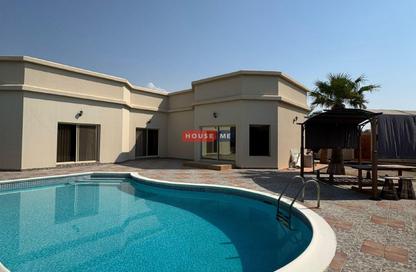 Villa - 4 Bedrooms - 5 Bathrooms for rent in Janabiya - Northern Governorate