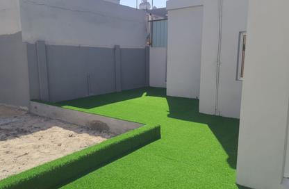 Villa - 4 - 3 for rent in Isa Town - Central Governorate