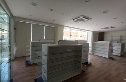Shop - Studio - 2 Bathrooms for rent in Northern City (Madinat Salman) - Northern Governorate